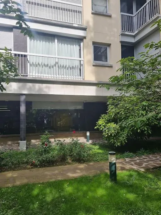 Moderne 15 아파트 *